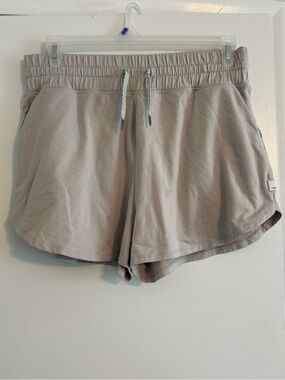 Vuori shorts, XXL